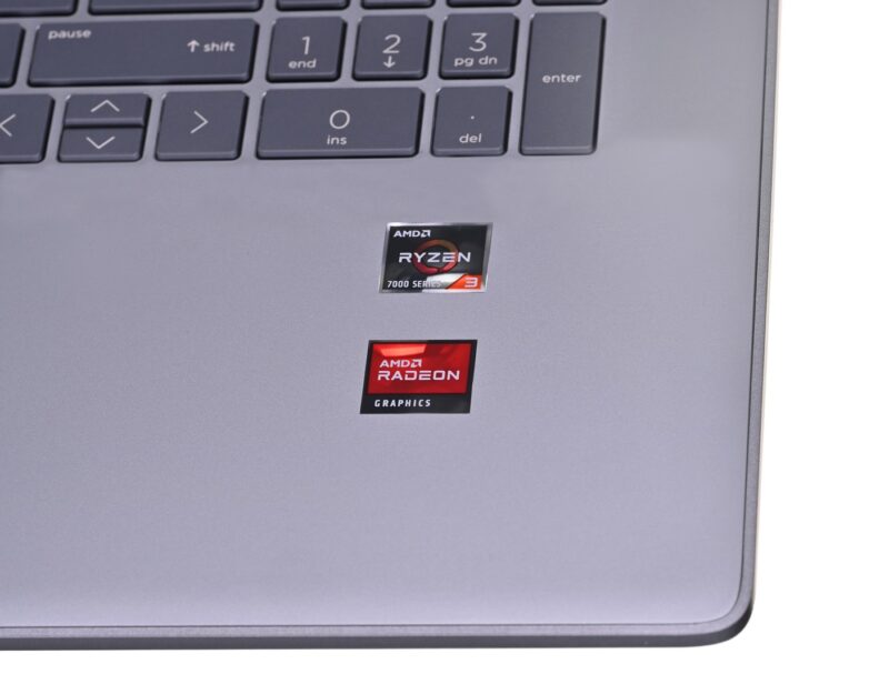 HP 17-cp2065nw | Ryzen 3 7320U | 17.3″ FHD IPS | 8GB LPDDR5 | 512GB SSD | Radeon Graphics | Win 11 | Natural Silver | 2Y