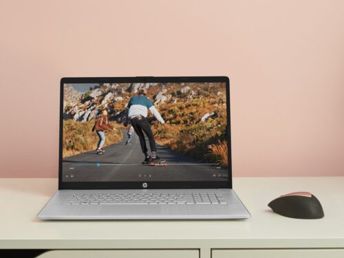HP 17-CN2083D i3-1215U 17.3"FHD 300nits AG  8GB DDR4 SSD256 BT UHD Win11 Silver (REPACK) 2Y