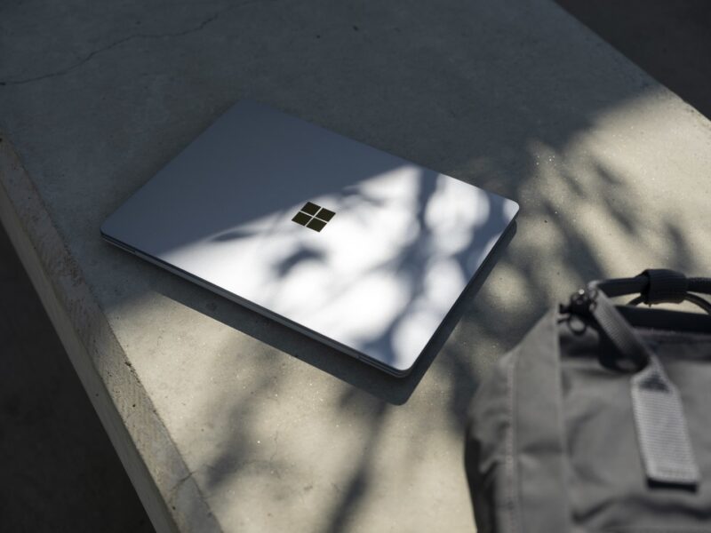 Microsoft Surface Go | i5 10. gen | 10.5″ | 8GB RAM | 256GB SSD | Win 10 Pro