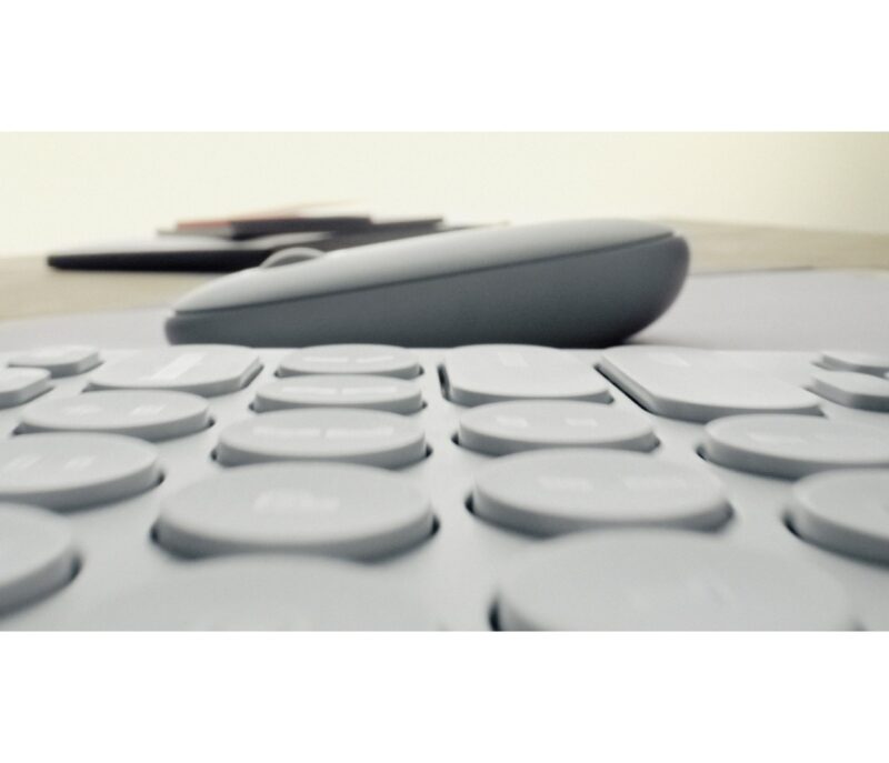 Logitech Pebble 2 M350s myszka Podróżniczy Oburęczny RF Wireless + Bluetooth Optyczny 4000 DPI