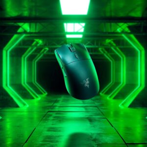 Razer Viper V3 HyperSpeed myszka Gaming Po prawej stronie RF Wireless Optyczny 30000 DPI