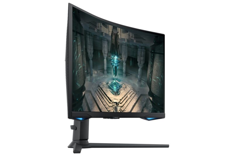 Samsung Odyssey G6 | 27″ QHD 240 Hz | 1 ms Gaming IPS