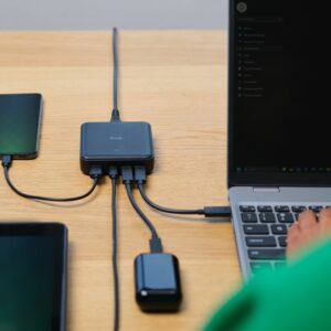 Ładowarka Trust MAXO 100W 4-PORT