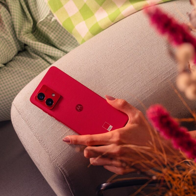 Motorola Moto G84 5G | 6,5″ P-OLED 120 Hz | 8 GB RAM / 256 GB