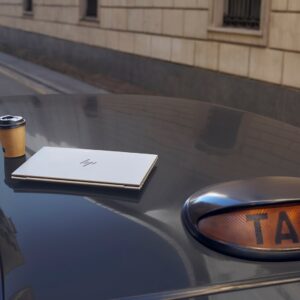 HP EliteBook 650 G10 i7-1370P 15.6"FHD IPS 250nits AG 16GB SSD512 51Wh Iris Xe W11Pro Pike Silver