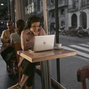 HP EliteBook 860 G11 | Ultra 5 125U | 16GB DDR5 | 512GB SSD | Win11 Pro