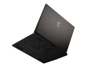 MSI Crosshair A16 HX | Ryzen 7 8840HX | RTX 5060 QHD+ 240Hz