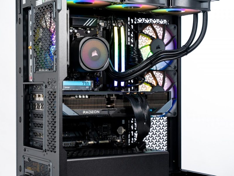 baselinker-1756547566-3.jpg Komputer E-Sport GB650T-CR2 Ryzen 7 7800X3D/32GB/2TB/RX 9070 XT 16GB/WIN11H