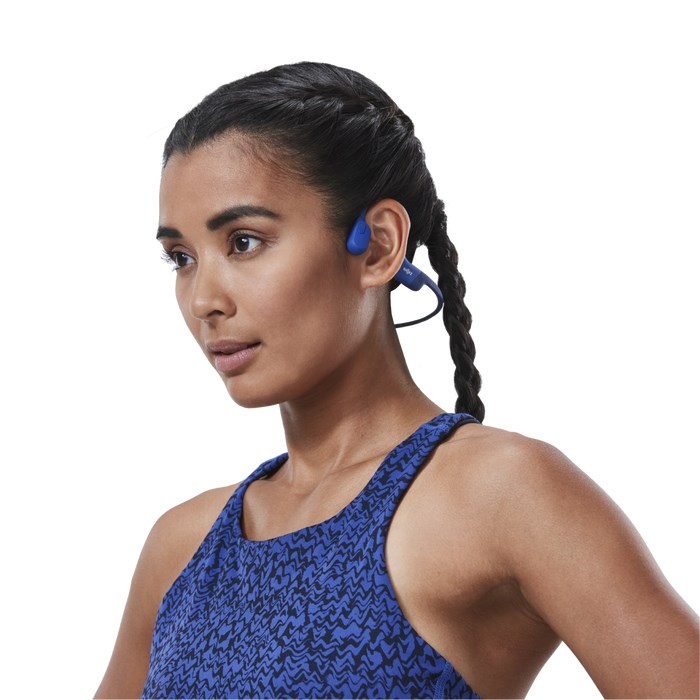 zdjecie-1754543577-1.jpg Shokz OpenRun Blue USB-C | Słuchawki sportowe z przewodzeniem kostnym | IP67 | Bluetooth 5.1 | Mikrofon