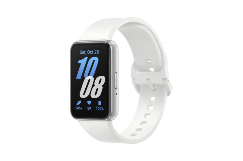 zdjecie-1755675071.jpg Samsung Galaxy Fit 3 | Opaska sportowa | Silver | AMOLED 1.6″
