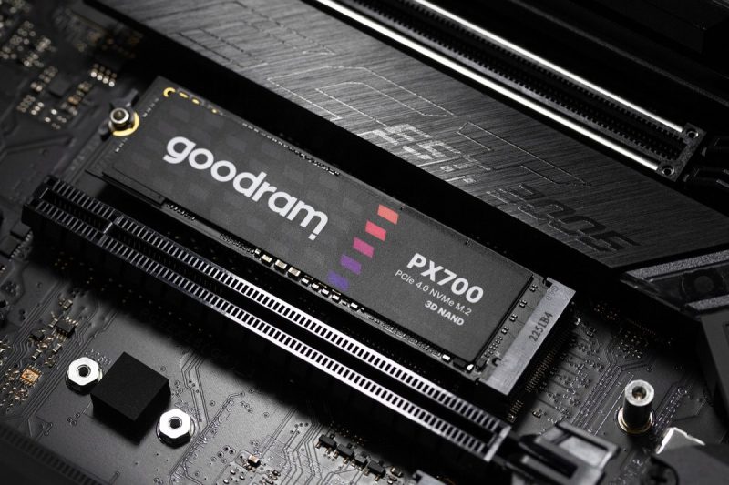 2dc7aae9ef55bf3f6dd55e1692076db6.jpg Dysk SSD PX700 1TB M.2 PCIe 2280 4x4 7400/6500MB/s