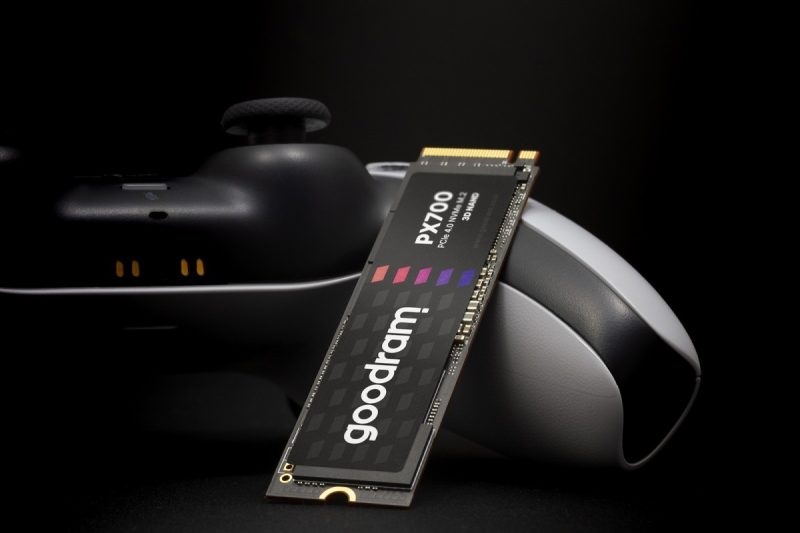 4fb842f52660b4dd8c45b1e331de5bec.jpg Dysk SSD PX700 2TB M.2 PCIe 2280 4x4 7400/6500MB/s
