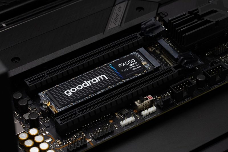 6950773af59795ee30300725951bdc06.jpg Dysk SSD PX500-G3 1TB M.2 PCIe 3x4 NVMe 2280 3300/2700