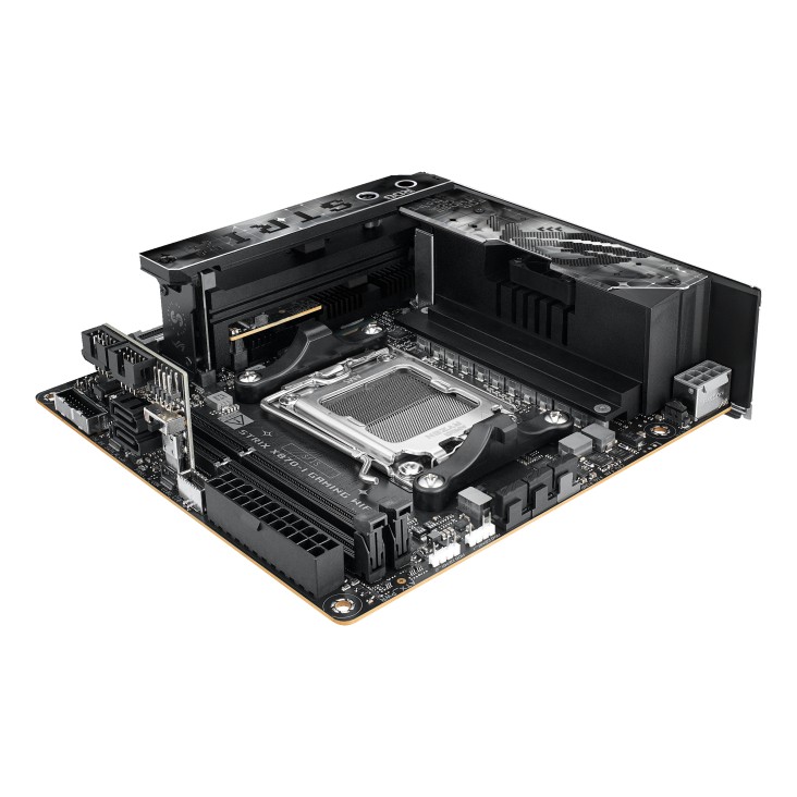e30c971061b9c0e14170dbc871076384.jpg Płyta główna ROG STRIX X870-I GAMING WIFI AM5 2DDR5 HDMI/USBC