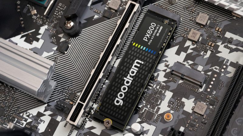 f91b12086f7ff33bcb353000836a8480.jpg Dysk SSD PX600 1TB M.2 PCIe 4x4 NVMe 2280