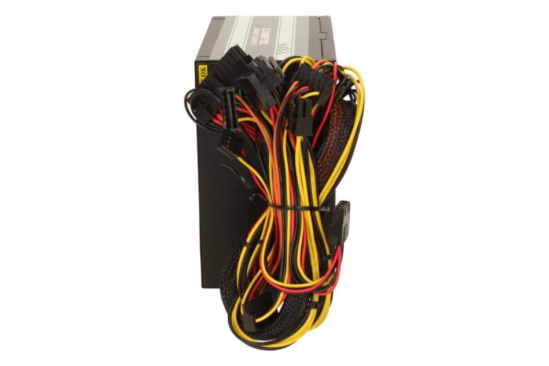 feafcfdd97d5fb167c5a94974678408c.jpg Zasilacz Smart GPS-400A8 400W
