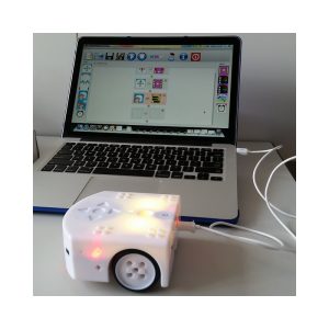 Robot do nauki sztucznej inteligencji Thymio AI