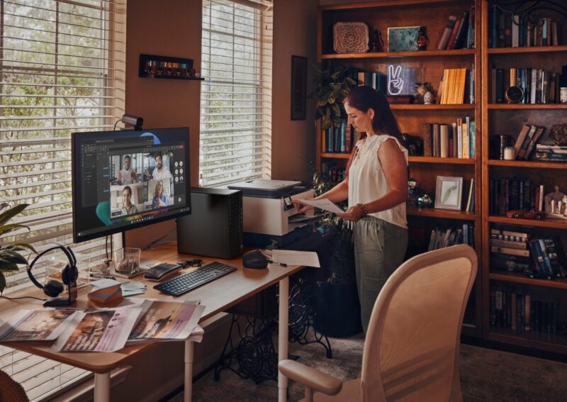 ProDesk 4 Tower G1i Desktop AI PC U7-265 1TB/16/W11P      9H7U8ET