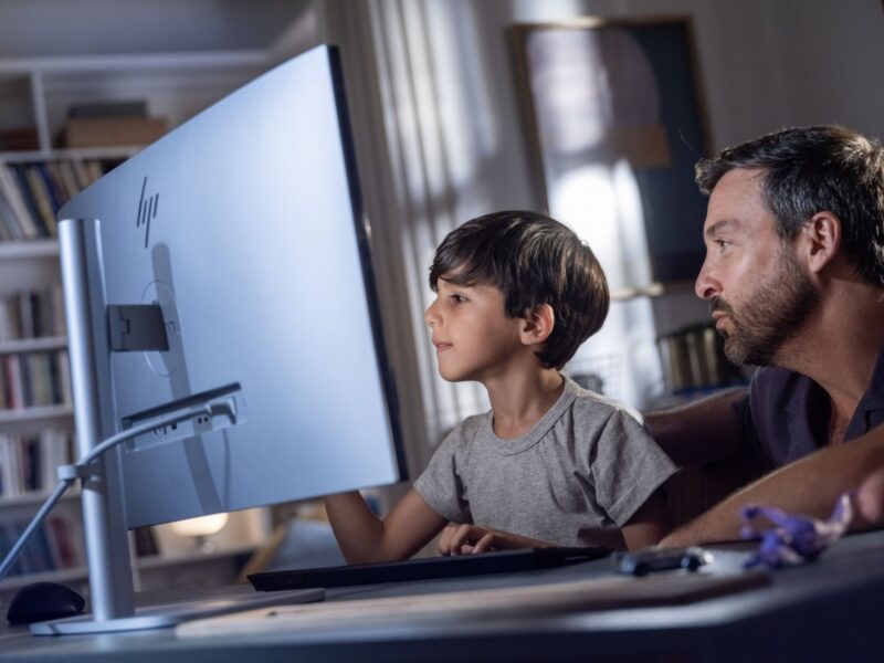 Komputer EliteStudio 8 All-in-One G1i U5-235 512GB/16GB/W11P/27 C9TR0ET